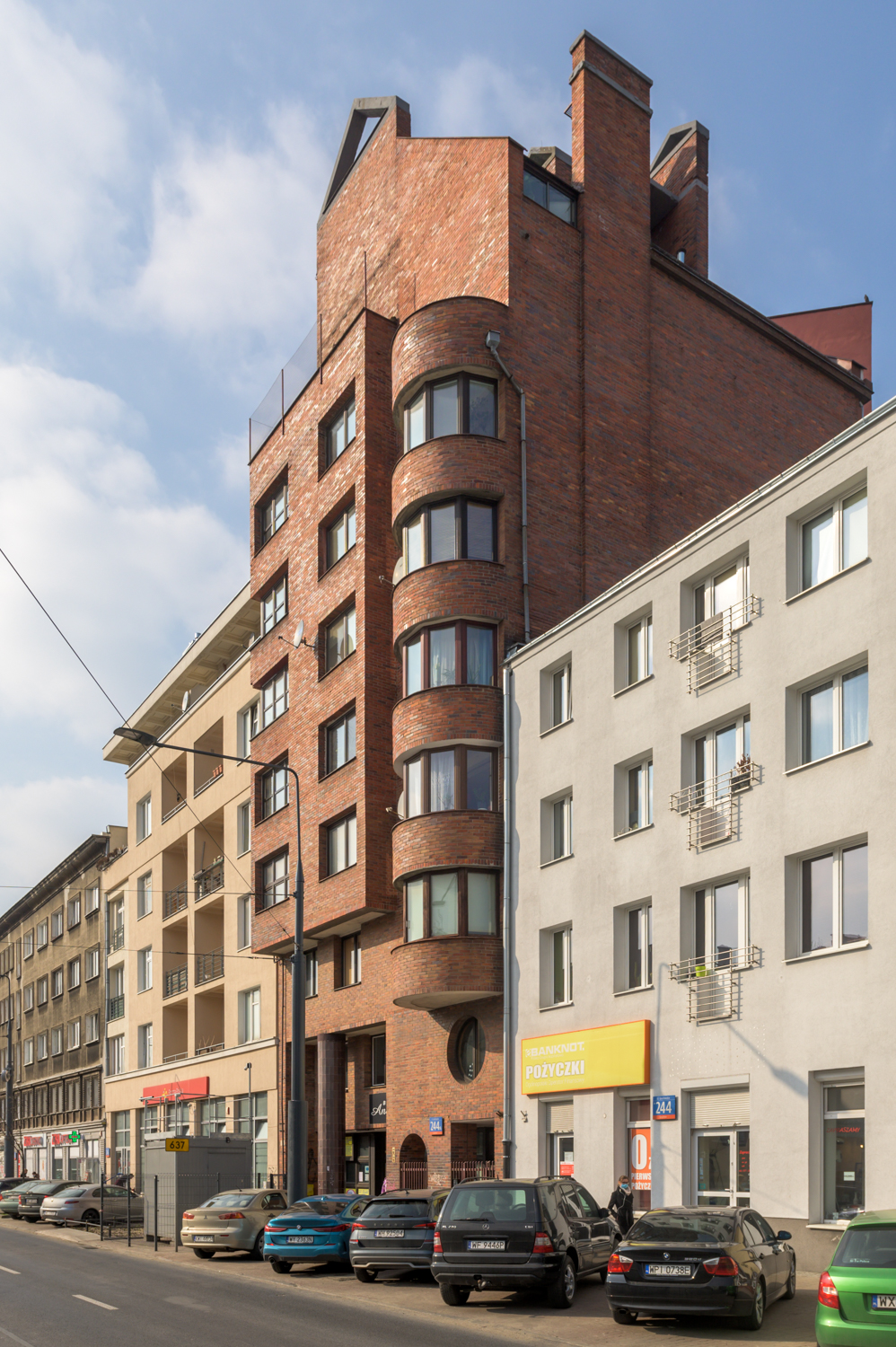 Zdjęcie architektury budynku Budynek mieszkalno-usługowy